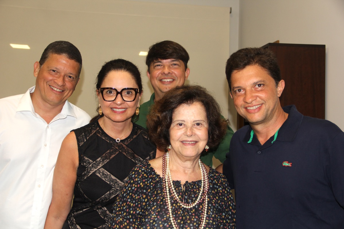 Claudio / Kelly / Gustavo / Ivone / Thiago Diniz