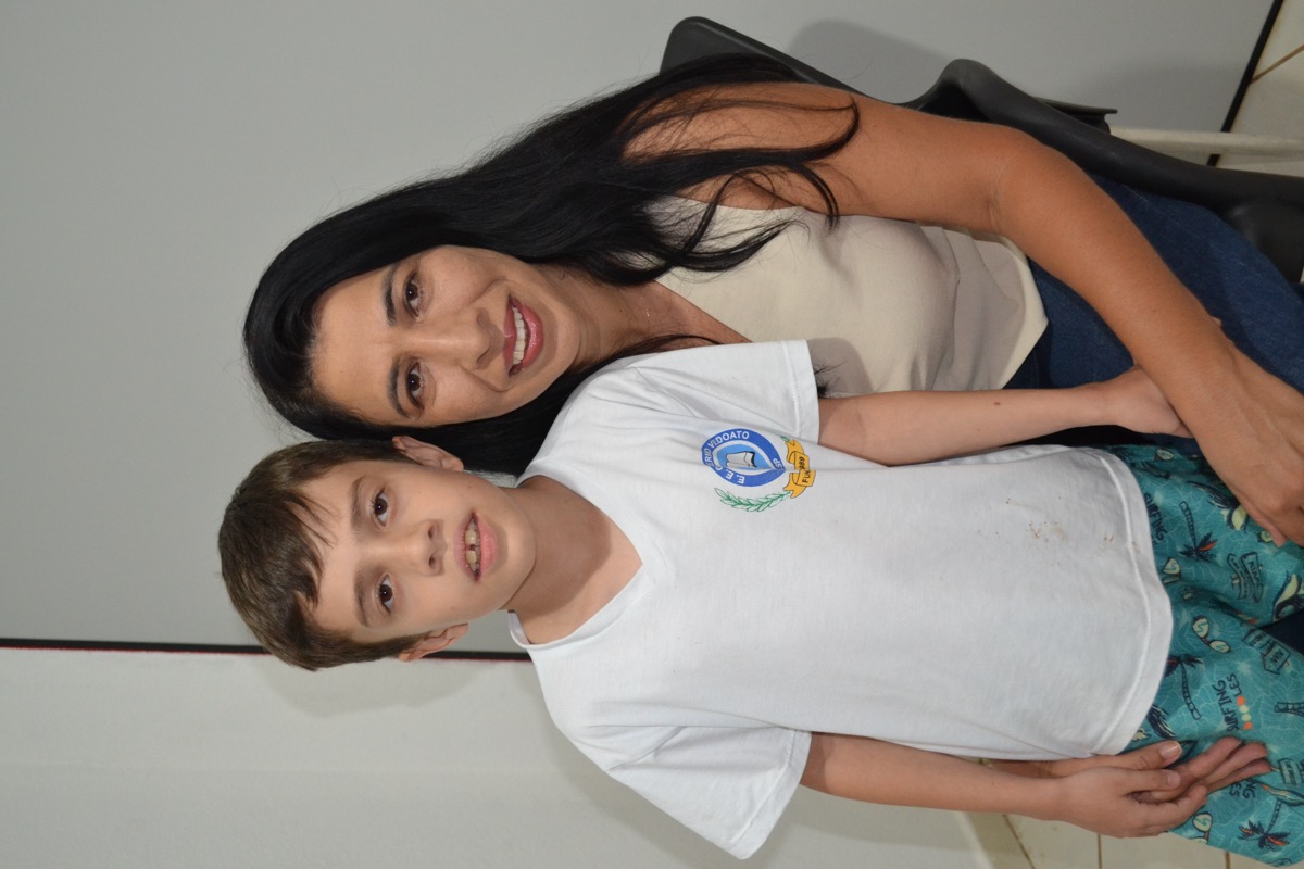 Davi Paganini e Elisangela Rodrigues