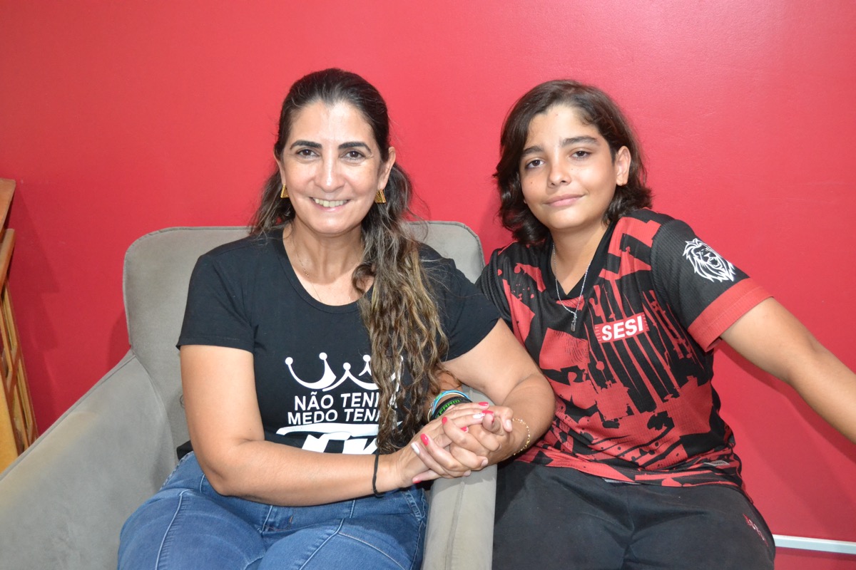 Paula Fernanda de Oliveira e Lucas Gabriel