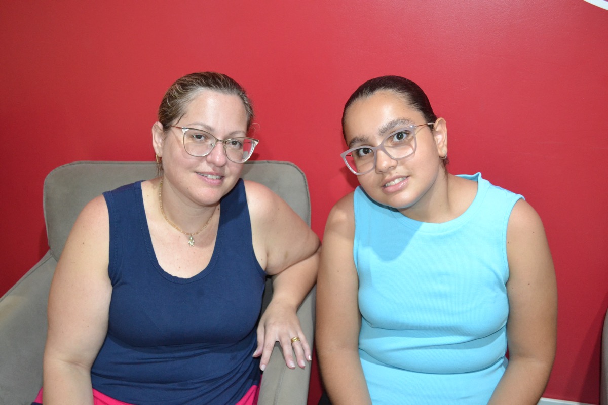 Nat&aacute;lia de Carvalho e J&uacute;lia de Carvalho Alves